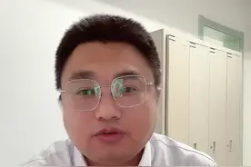 怎么理解腰椎突出和膨出？哪个更严重 怎么理解腰椎突出和膨出？哪个更严重#抖出健康知识宝藏 #2024抖音生活记忆 #抖音知识年终大赏 #知识分享 #干货分享