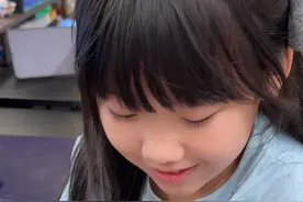 当我拿出40年前的电子产品给女儿看... #电脑知识 #软盘 #科技 #怀旧