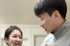 中国女婿给韩国岳父母做口水鸡，岳父吃完：这兄弟我交定了！ #外国人 #搞笑 #美食 #一面之约 #千万生活dou来拍视频封面