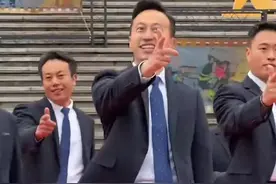 四川乐山，四川一镇长上大分！C位表演跳王心凌《爱你》，网友：可盐可甜视频封面