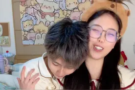 给姐妹们汇报一下咱俩啥情况～ #情侣 #唠嗑 #坦白局视频封面