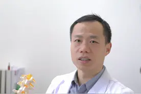 大多数人的腰疼，可能都是这个原因 #腰疼 #腰肌劳损 #腰肌劳损怎么办 #关节医生李辉 #抖出健康知识宝藏视频封面