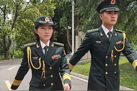 今日穿搭总有一款适合您。#高原战士 #换装进行时 #夏季穿搭 （朱松原、宁帅、廖平洋、辛艳玲、潘涛）视频封面