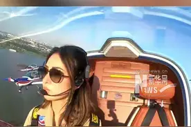 又美又飒！“苏超”扬州主场飞机编队长机飞行员是位“00后”女孩。（记者：林凯、黄培锋）视频封面