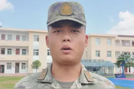 军营里的口头禅，班长直呼“内行”。（刘振龙 牛明扬 李玉彬）视频封面