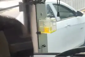以为是一杯普通的水，那是武汉公交司机的封印 #武汉 #公交车 #内容过于真实视频封面