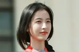 花少6里侯明昊过生日竟然只能吃剩菜，北斗七行的含金量还在上升