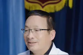 婴儿长湿疹与食物过敏有关系？#医学科普小知识  #孩子健康  #儿科医生视频封面