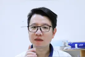 藏在药店角落里的冷门药#炉甘石洗剂 #荨麻疹 #硬核健康科普行动视频封面
