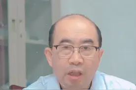 甲状腺相关疾病引起暴漏角膜炎的临床表现是什么#暴露性角膜炎 #甲状腺 #眼科主任周剑视频封面