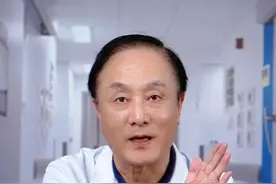 有些肾脏小结石，做这几个动作，也许结石就自己排出来了，试试看 #健康科普 #肾结石视频封面