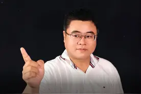 蔚来对油门踏板断裂做出回应 蔚来终于回应了!针对ES6油门踏板断裂做出回应,该车系第三方转卖的二手全损车,曾经发生过重大事故#蔚来#加速踏板#社会热点#三观最正宁老板#专业洗地20年视频封面