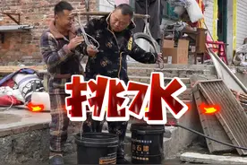 挑水的最高境界 如果不是亲眼所见，我是万万不敢相信的。#乡村故事 #反转剧情 #意想不到的结局 #看完不笑算我输视频封面