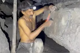 煤耗子为什么要在地下矿洞搞爆破 #内容启发搜索视频封面