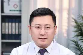尿路感染，小便困难，记好这个小方法#硬核健康科普行动  #医学科普 #前列腺增生 #锯叶棕果实提取物软胶囊视频封面