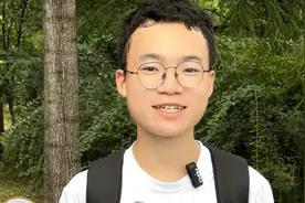 四川高考699分，全省排名前50考上清华大学，来自四川泸州蔺阳中学的县状元，从农村到考上清华，家乡人都引以为傲，太励志了！#清华大学 #四川高考 #开学季 #蔺阳中学 #以梦为马不负韶华视频封面