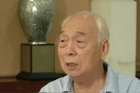 在新中国成立75周年之际，#张燮林被授予“体育工作杰出贡献者”国家荣誉称号。张燮林感恩国球给自己的自豪感，是#乒乓球给了自己一切。视频封面