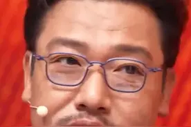 贾冰：在电影《奇遇》中演“18岁 ”时的自己特别通透。（央视频号：央视频会客厅）