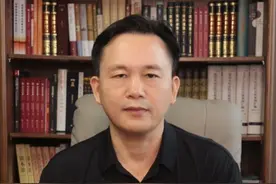 人大学子遭导师性骚扰 为什么该现象频出？ #中国人民大学 #热点 #社会 #校园 #法律视频封面