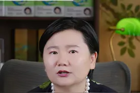 教师编制改为聘用制，不合格就解雇，教师铁饭碗没了视频封面