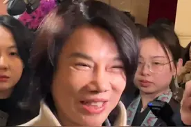 两会声音丨董明珠谈民营经济发展趋势：我觉得很好啊
3月5日，全国人大代表、格力电器董事长董明珠在接受记者采访时表示，关于民营经济发展趋势，“我觉得很好啊。我们也有压力，但是压力在任何时候，它都是会存在的。”视频封面