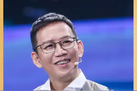 今天是我的生日，公开年终秀的主题，也送这句话给自己视频封面