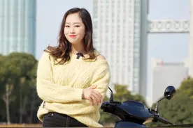 手持C1驾照的车友注意，现在最低仅需210元就能增驾到C1D 驾照，可驾驶14种车型！#曾姐教你骑车  #电动车  #每天推荐好车  #曾姐与车  #曾姐车问视频封面