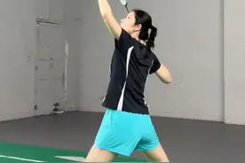 3步学会马来步！#羽毛球 #羽毛球教学