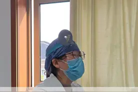 耳鸣一直响，该采取什么样的治疗方法？
#耳鸣 #助听器 #诊室日常 #医学科普仅供参考如有不适请线下就医 #医者仁心视频封面
