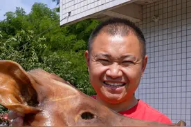 家里客人到，带大家感受一下农村的待客之道，虽然谈不上丰盛，但是味道还可以哟#新农人计划2025 #乡村生活家 #乡村守护人 #小暑我躲村里降个温