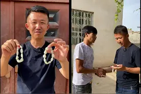 阿达西兄弟3个月时间配了2串夏日清凉男士手串！太漂亮了！#和田玉 #和田玉籽料 #我要上热门 #我要上热搜 #生活 @抖音短视频 @抖音创作者中心视频封面