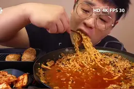 #好好吃饭就是当下最想做的事 #韩国吃货主播 #火鸡面