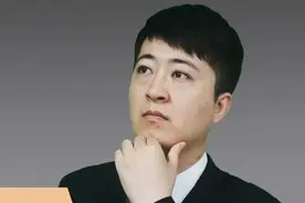 #商户门头禁用红黑蓝三色？#城市管理 的手别伸太长#燕郊商铺门头禁用红黑蓝牌匾视频封面