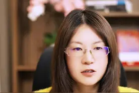 只有江苏能把足球踢成现象级 ？其他城市能抄作业吗？ #苏超 #江苏足球城市联赛 #dou来守护钱袋子 #掘金计划2025