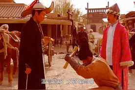 神探狄仁杰：李元芳亮明身份惊吓守门卫士，真是前据而后恭 #悬疑视频封面