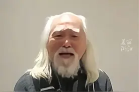 #为《哪吒2》无量仙翁配音的王德顺85岁学会开飞机  分享学飞过程，跟“开挂”一样。