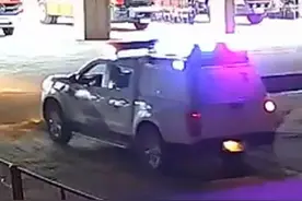 手铐“失灵”? 110求助119！ #消防  #警察  #求助  #消防救援    @韶关消防视频封面