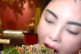 火锅吃肉吃到爽！竟要清空库存？咋回事... #大口吃肉 #抖音美食推荐官#吃货  #妈呀太香了 #在拍一种很新的vlog