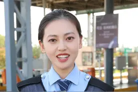 今晚12点后高速开始免费了 #高速免费 #国庆节 #高速公路 #跑高速 #高速知识 @DOU+小助手