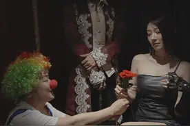 我和孙八一合作的歌曲《在吗》正式上线！ 友情出镜视频封面