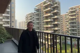 天心区少有的四代住宅，前后花园50平米，两层复式楼，视频封面