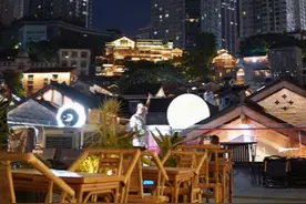 《灯火中国》重庆篇 渝中十八梯#重庆旅游攻略 #重庆dou知道