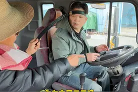 居然把教练给开吐了，太草率了！#搞笑#驾校学车#陈老斯灵魂出窍