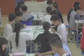 部编版初中语文八上《回忆我的母亲》江苏省-顾老师1全国一等奖