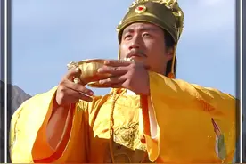 马皇后殡天，朱元璋从此成为了一把没有剑鞘的利刃 #朱元璋 #历史视频封面