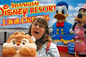 美国夫妇：探索上海迪士尼度假区！视频封面