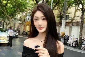 气质高个子女生 大20岁小3岁都可以 #上海 #街头采访 #脱单 #恋爱 #是你喜欢的类型