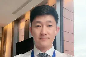 前列腺癌机器人单孔手术有什么优势？ #前列腺癌#达芬奇手术机器人#泌尿外科  #单孔手术 #仁济医院视频封面