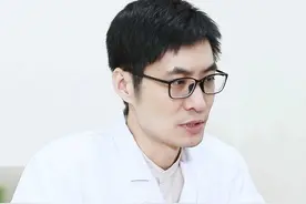 射精疼痛 是怎么回事呢？ 射精疼痛 是怎么回事呢？#医学科普 #男性健康 #生殖系统 #男科医生 视频封面