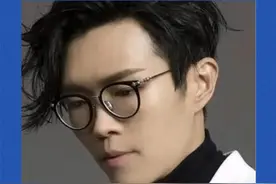 听到方大同去世的消息，震惊，难过，他是多少人的青春记忆……#方大同 #歌手 #方大同去世